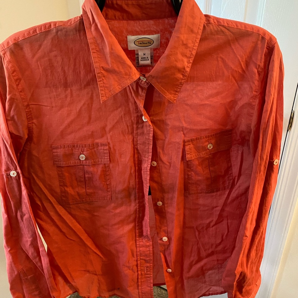 👚Talbots Button Down Shirt- Lightweight